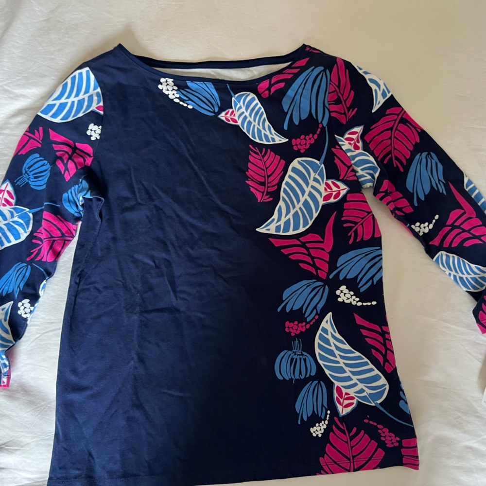 Talbots Navy Blue Floral Tee size Medium New